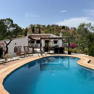 Sol Y Monte Bed & Breakfast