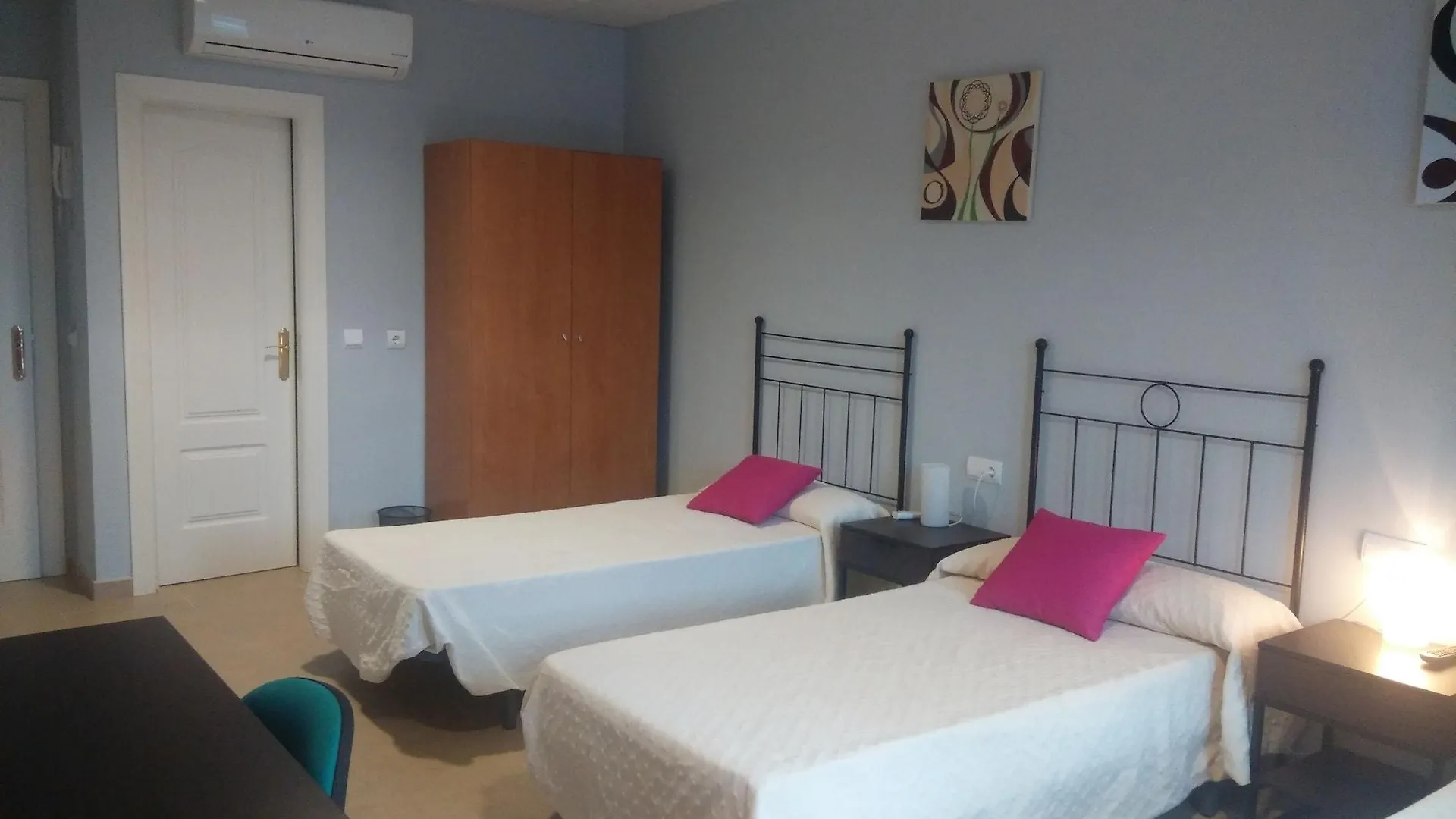 Hostal La Molina Alora Πανσιόν